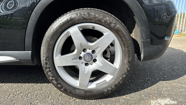 Mercedes-Benz GLA 220d 4Matic AMG Line 5dr Auto [Prem Plus] Diesel Hatchback